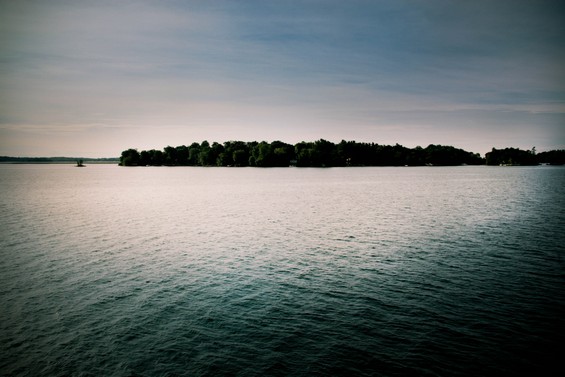 Canada, Mille îles in the sea